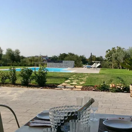 Mit Privatpool Fuer 6 Personen Ca 130 M In Porto Sant'elpidio, Mittelitalien Marken Feriehus Porto SantʼElpidio