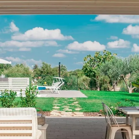 Mit Privatpool Fuer 6 Personen Ca 130 M In Porto Sant'elpidio, Mittelitalien Marken Feriehus Porto SantʼElpidio